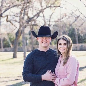 Meet your Posher, Dillon